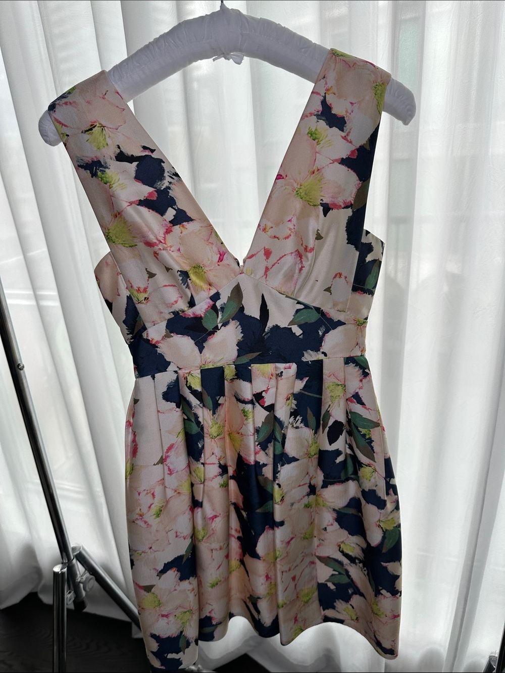 J. CREW Floral V-Neck Sleeveless Dress in Navy and Blush w Pockets!